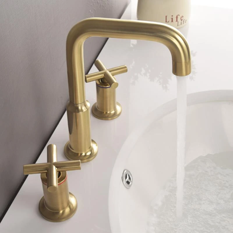 widespread bathroom sink faucet (2)